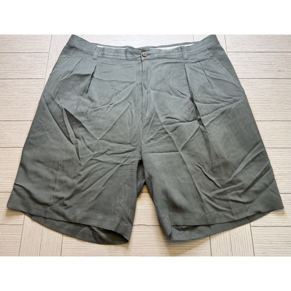 Tommy Bahama Men's 100% Silk Shorts Gray Green‎ Pleated Front Casual Preppy 38